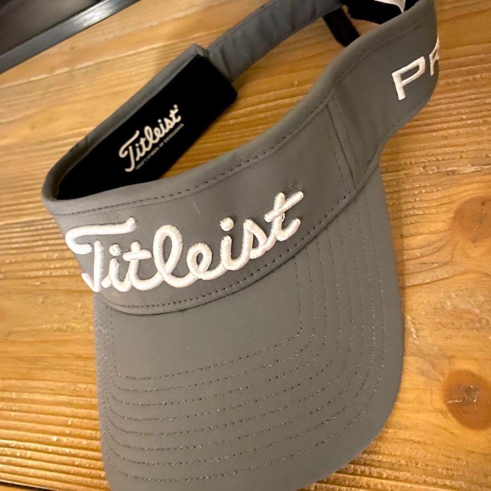 Titlest Visor